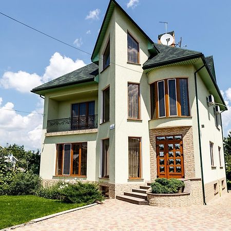 Sweet Home Hostel / Guest House แชร์นิฟซี ภายนอก รูปภาพ