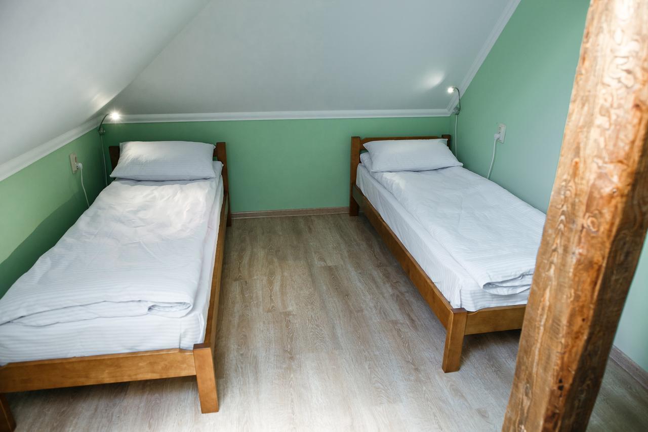 Sweet Home Hostel / Guest House แชร์นิฟซี ภายนอก รูปภาพ