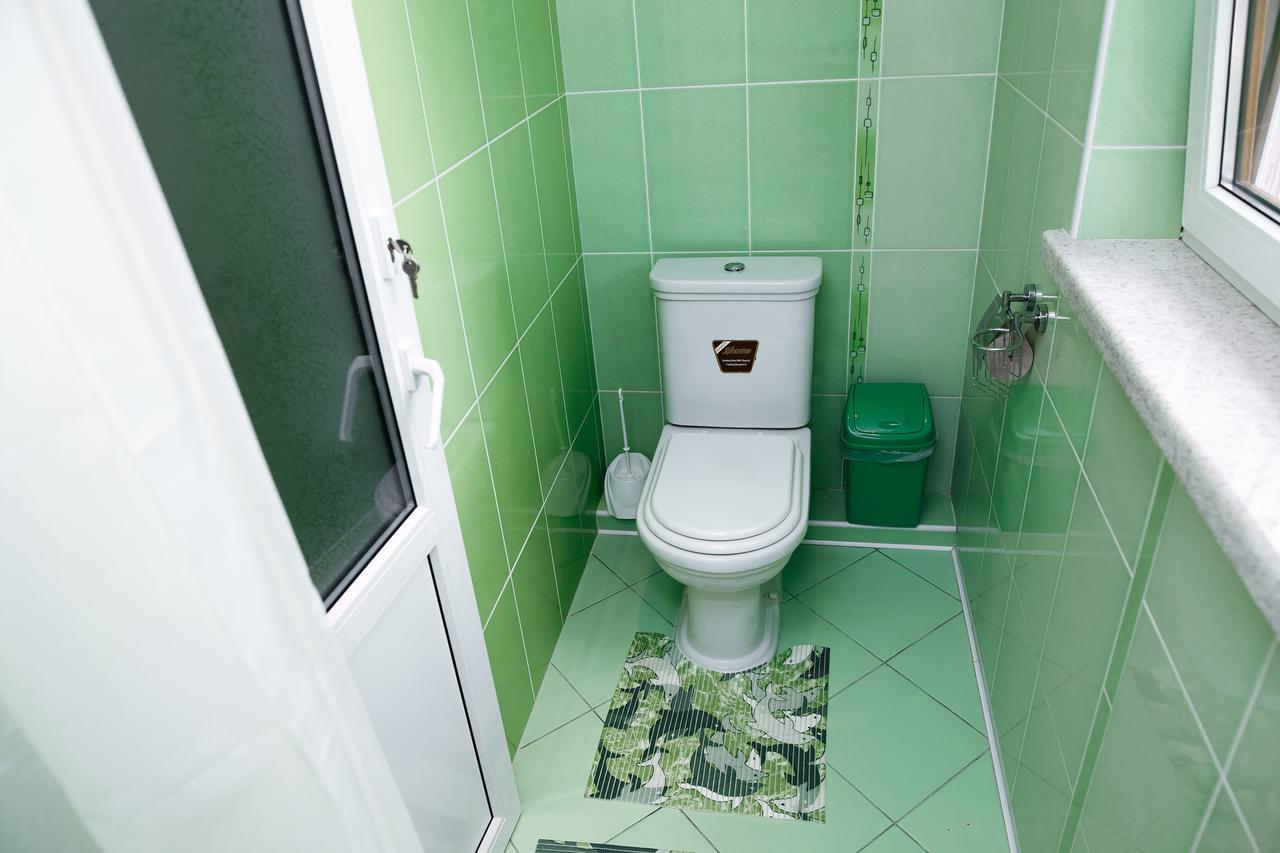 Sweet Home Hostel / Guest House แชร์นิฟซี ภายนอก รูปภาพ